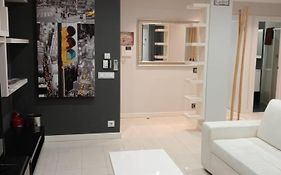 Apartamento Colon !!Parking Privado Gratuito !!